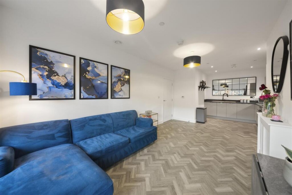 Bluenote Apartments, Blyth Road, Hayes, UB3 1FG
