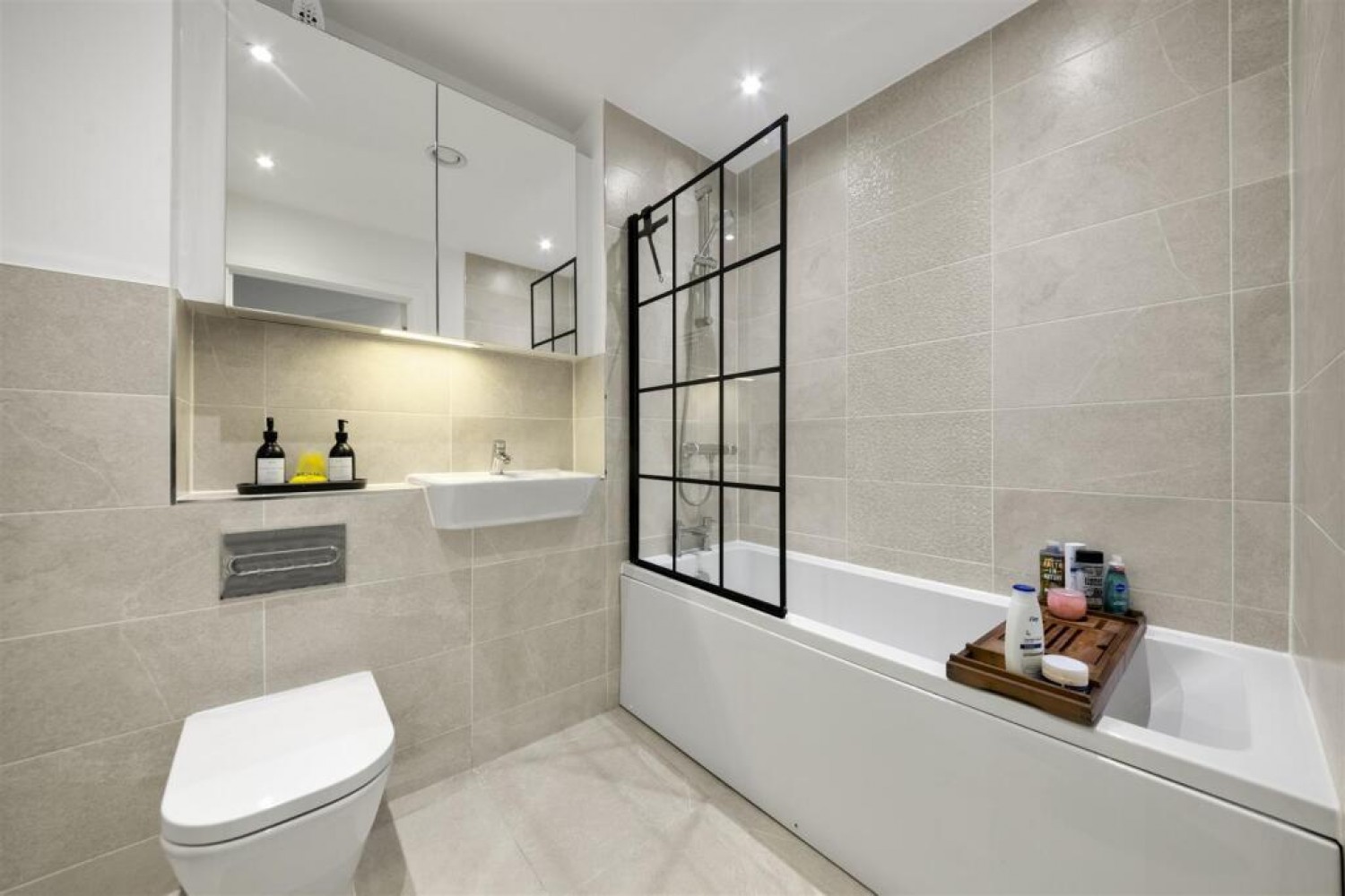 Bluenote Apartments, Blyth Road, Hayes, UB3 1FG