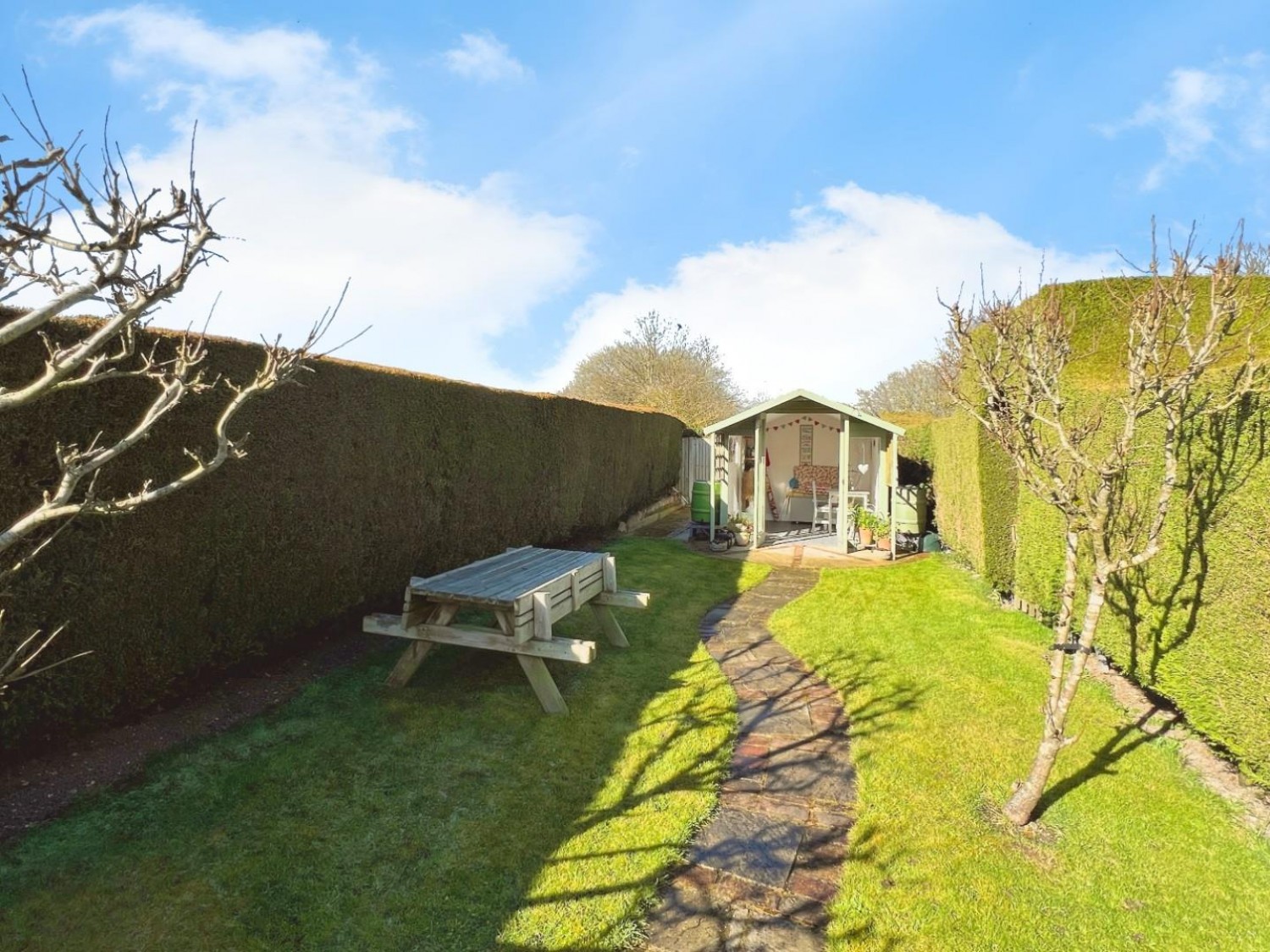 Beacon Way, Lympne