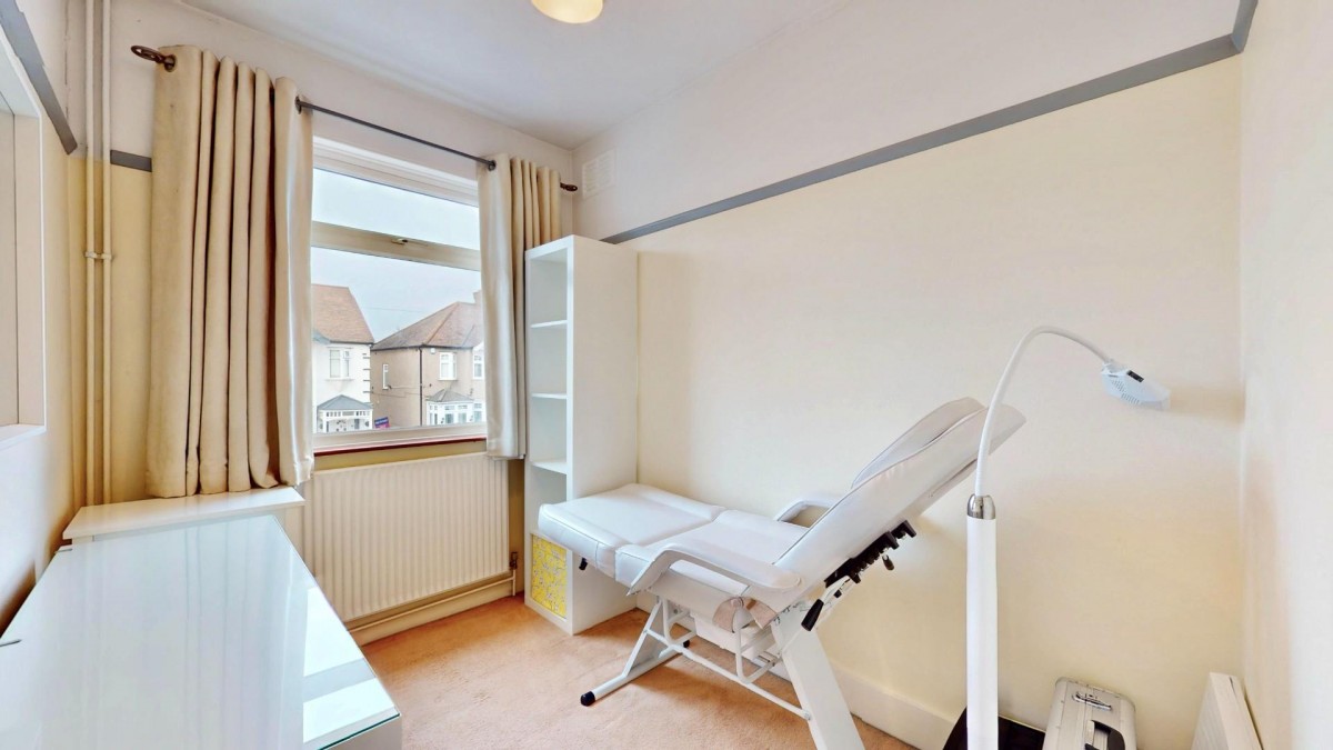 Havering Gardens, Romford