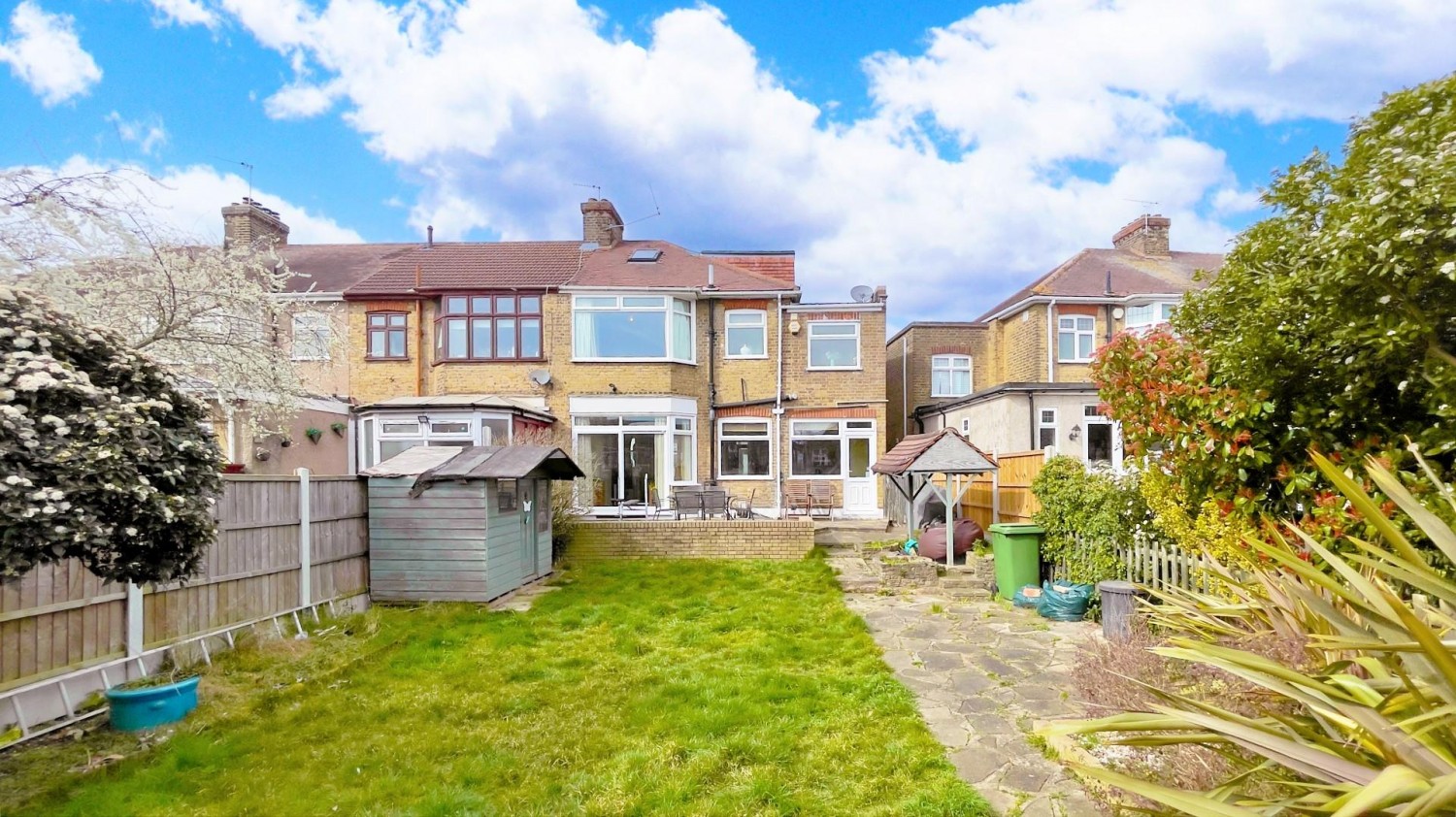 Havering Gardens, Romford