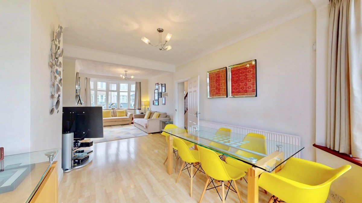 Havering Gardens, Romford