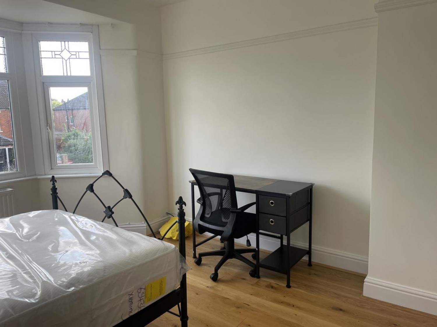 Room 1 Irwin Avenue, York