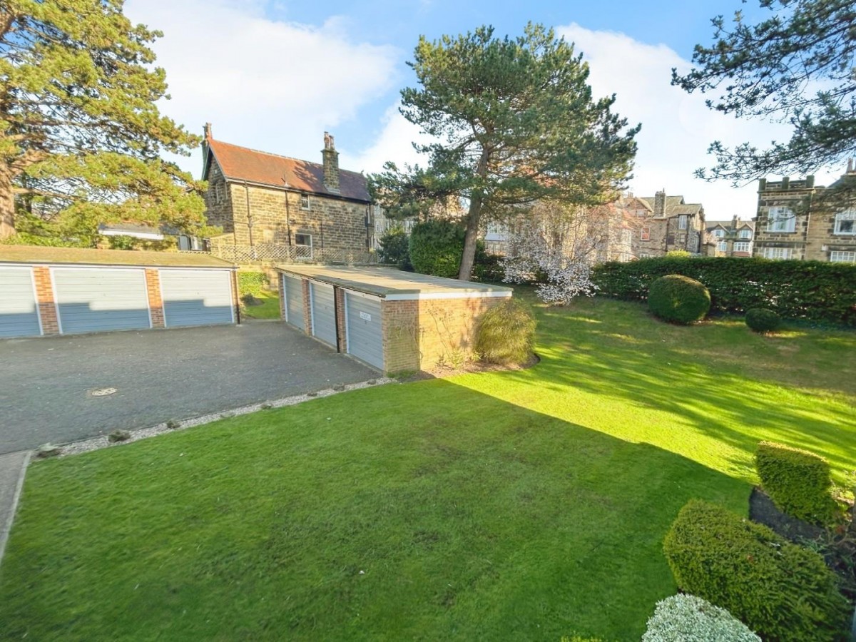 Tewitt Well Court, Leeds Road, Harrogate, HG2 8AW