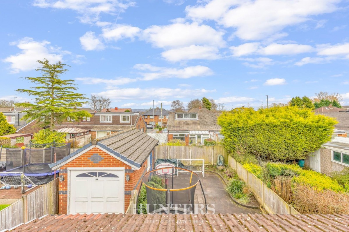 Warwick Road, Alkrington, Middleton M24