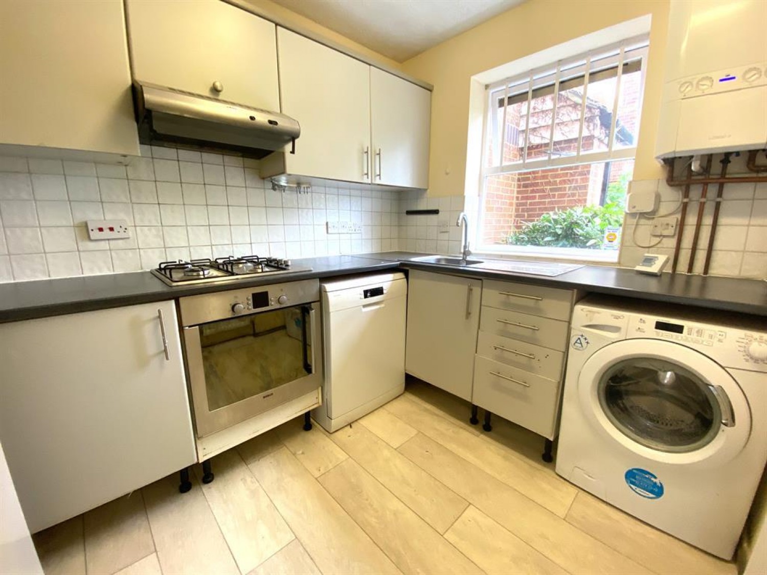 Manor Vale, Boston Manor Road, Brentford, TW8