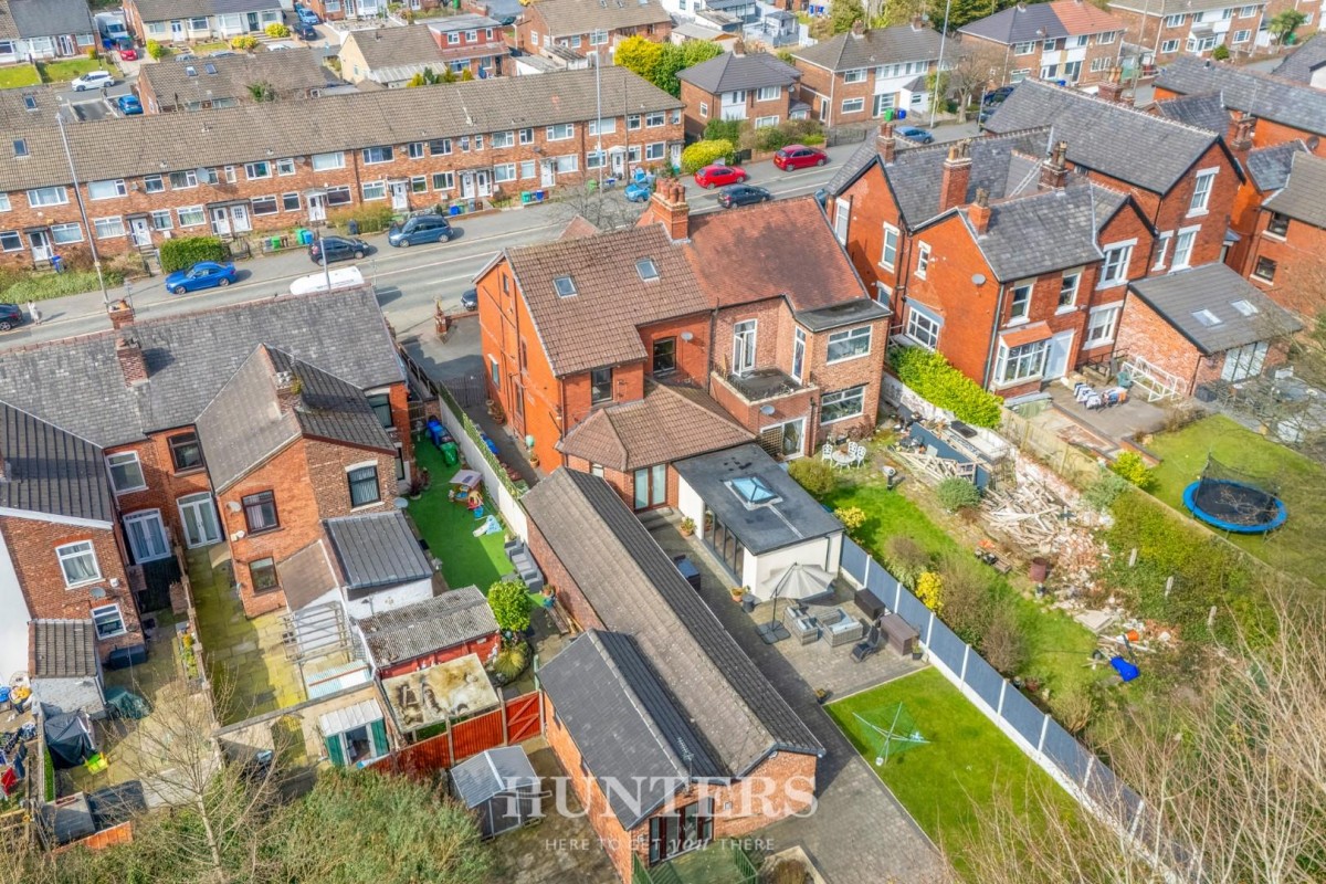 Rochdale Road, Manchester M9