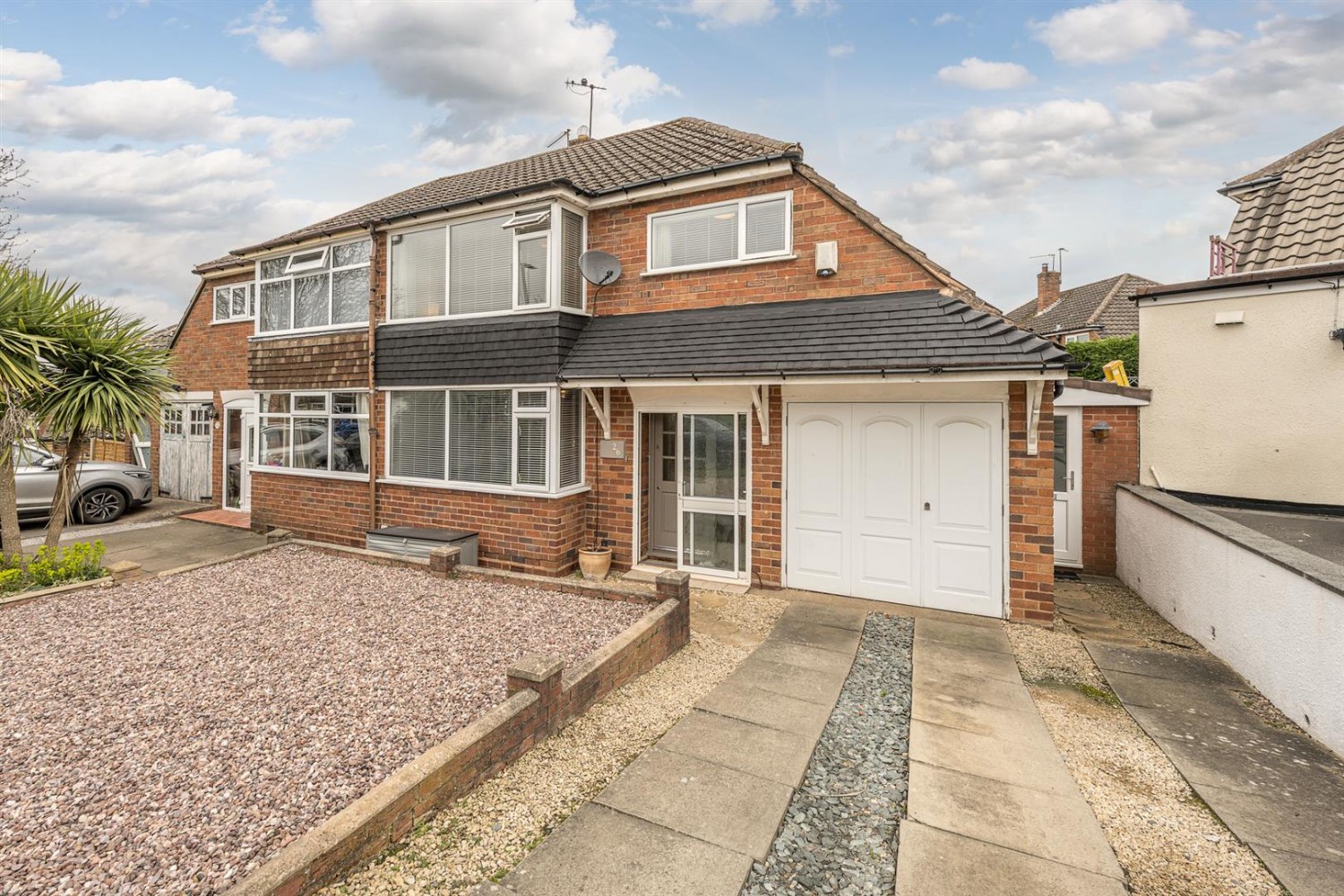 Drew Crescent, Pedmore, Stourbridge, DY9 0UX