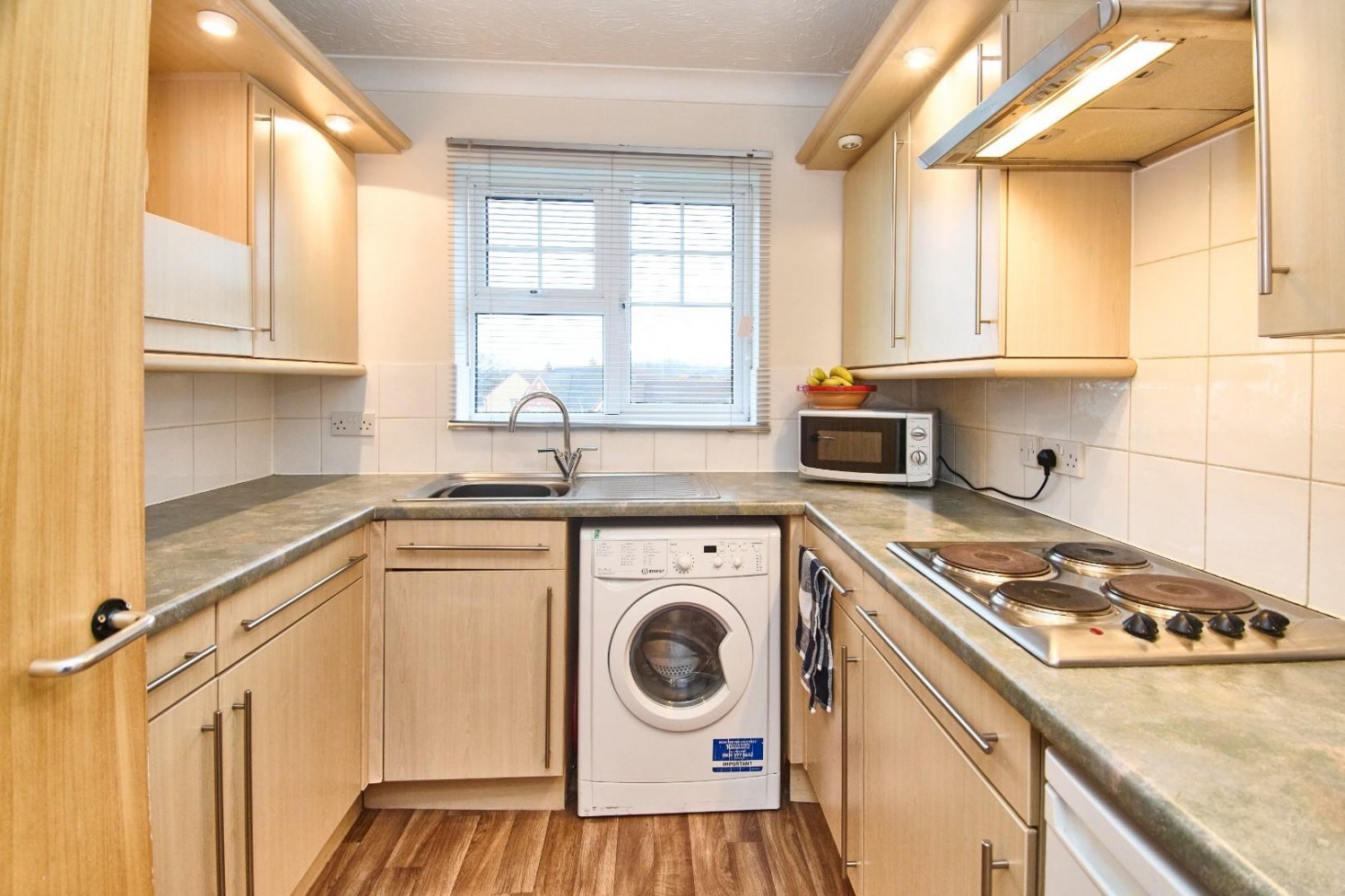 2 bedroom Flat for sale in Arthurs Close, Emersons Green, Bristol, BS16 7JB