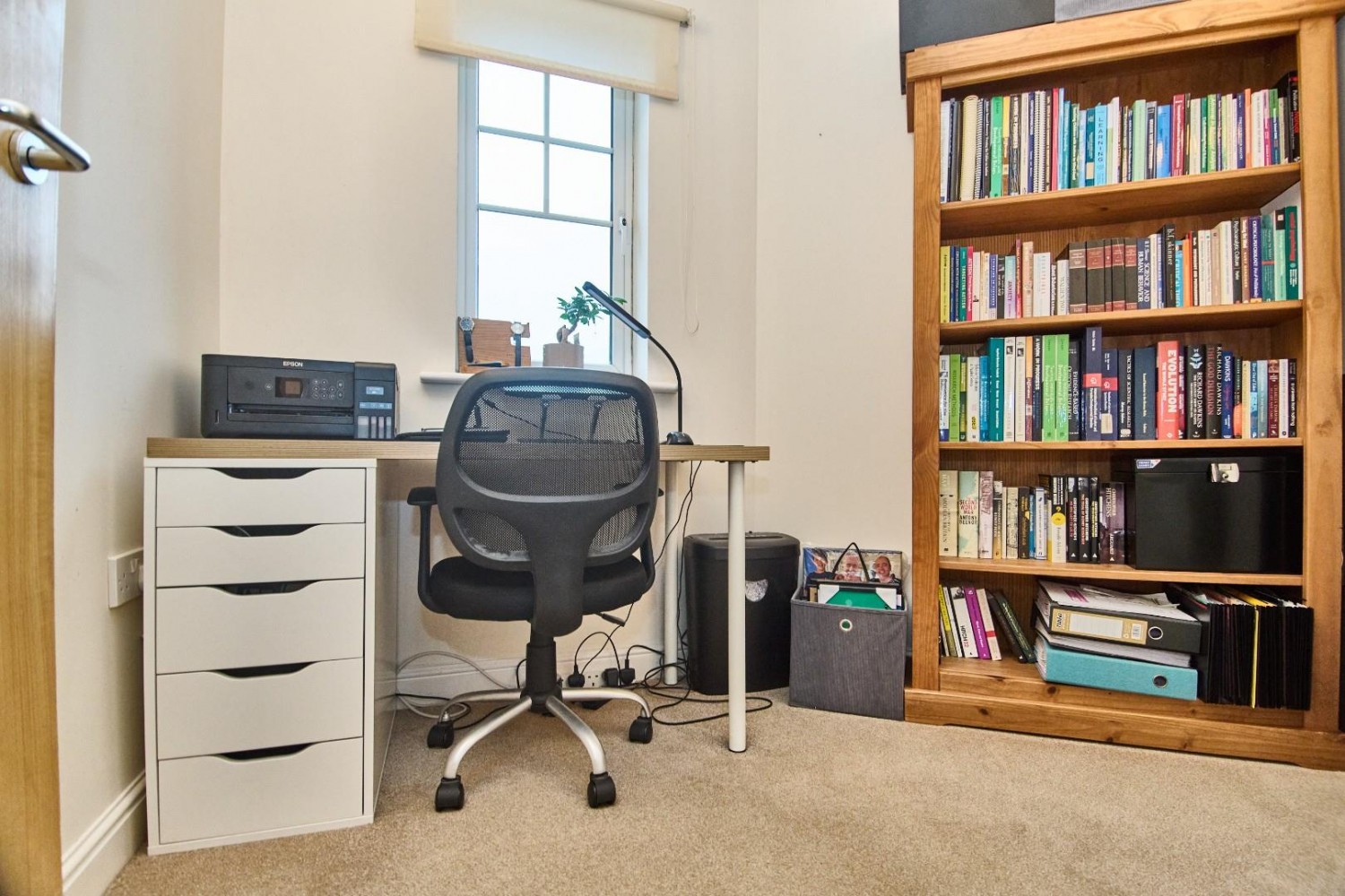 2 bedroom Flat for sale in Arthurs Close, Emersons Green, Bristol, BS16 7JB