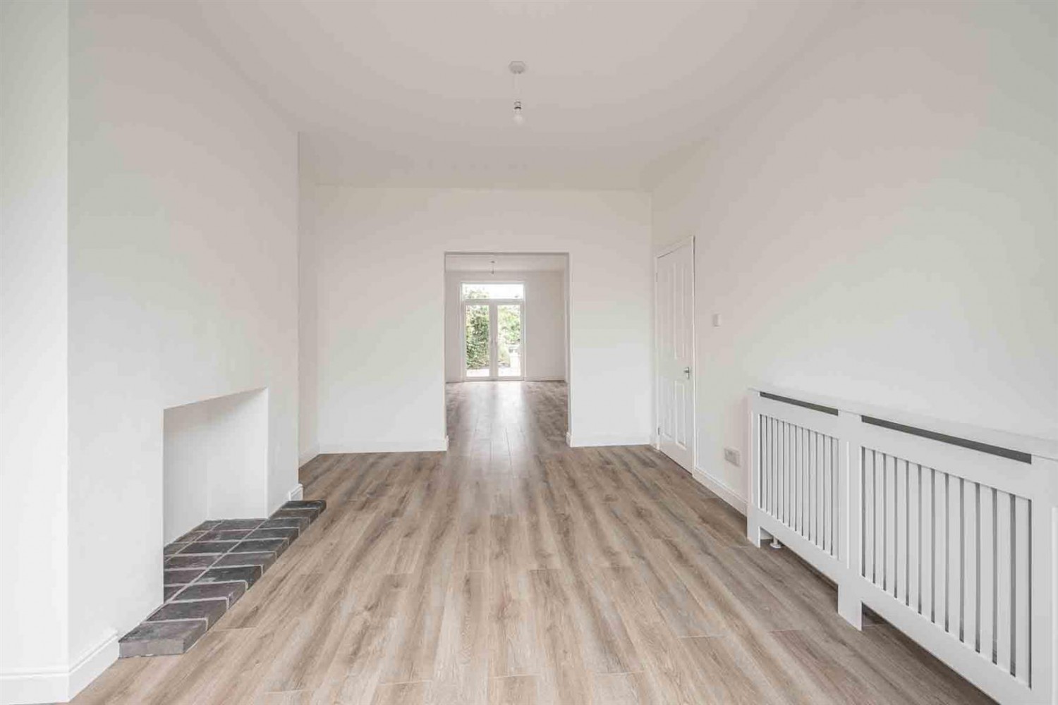 Brettell Lane, Brierley Hill, DY5 3LT