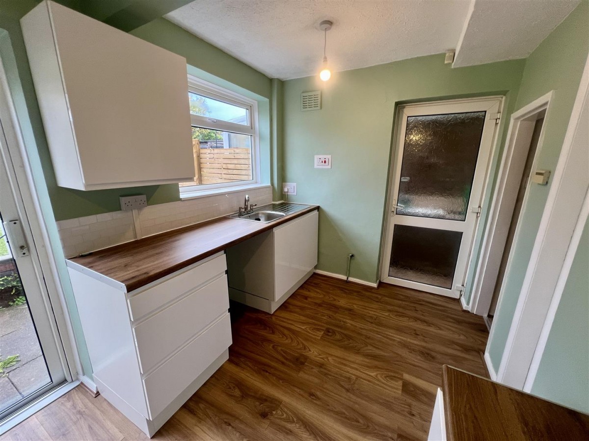 Brook Street, Wall Heath, DY6 0JE