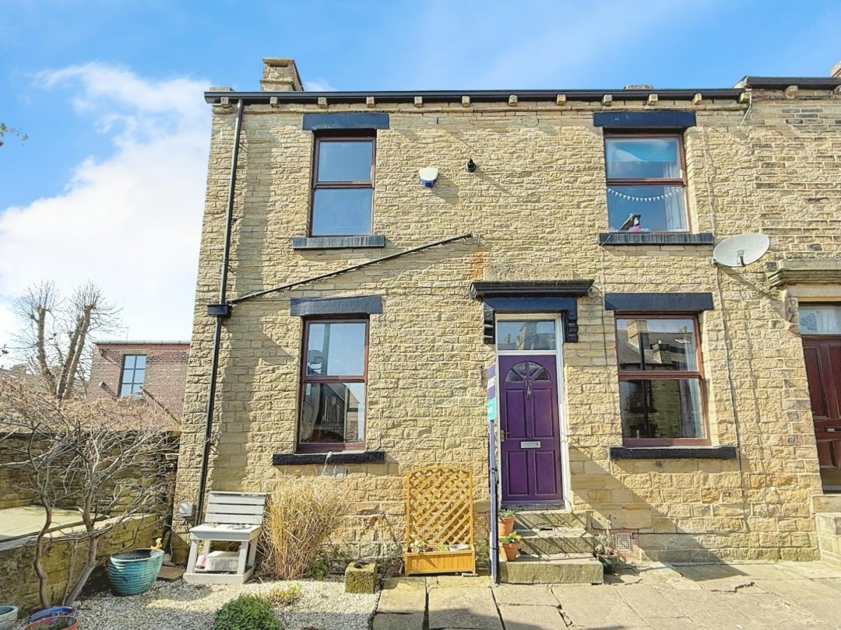 Clarendon Terrace, Pudsey, Leeds