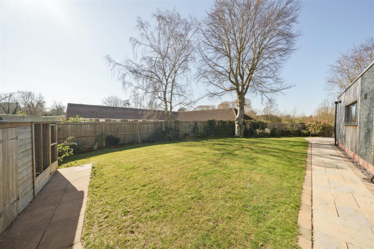 East Road, Tetford, Horncastle, LN9 6QQ