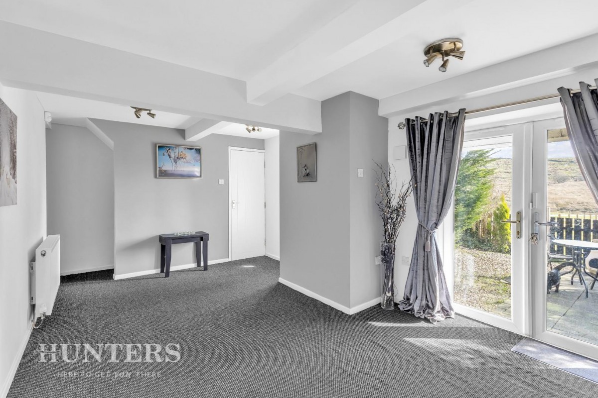 Arncliffe Rise, Oldham