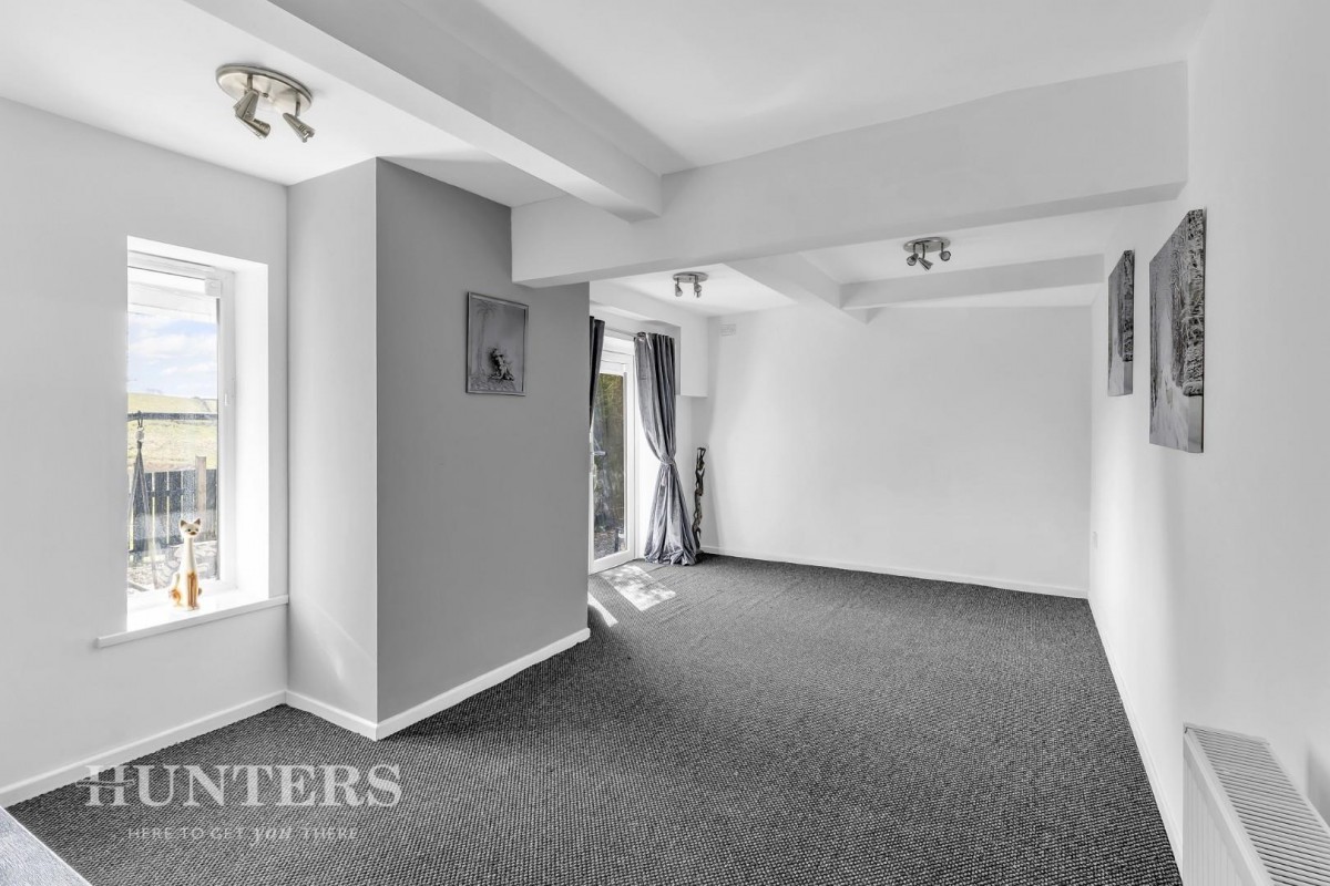 Arncliffe Rise, Oldham