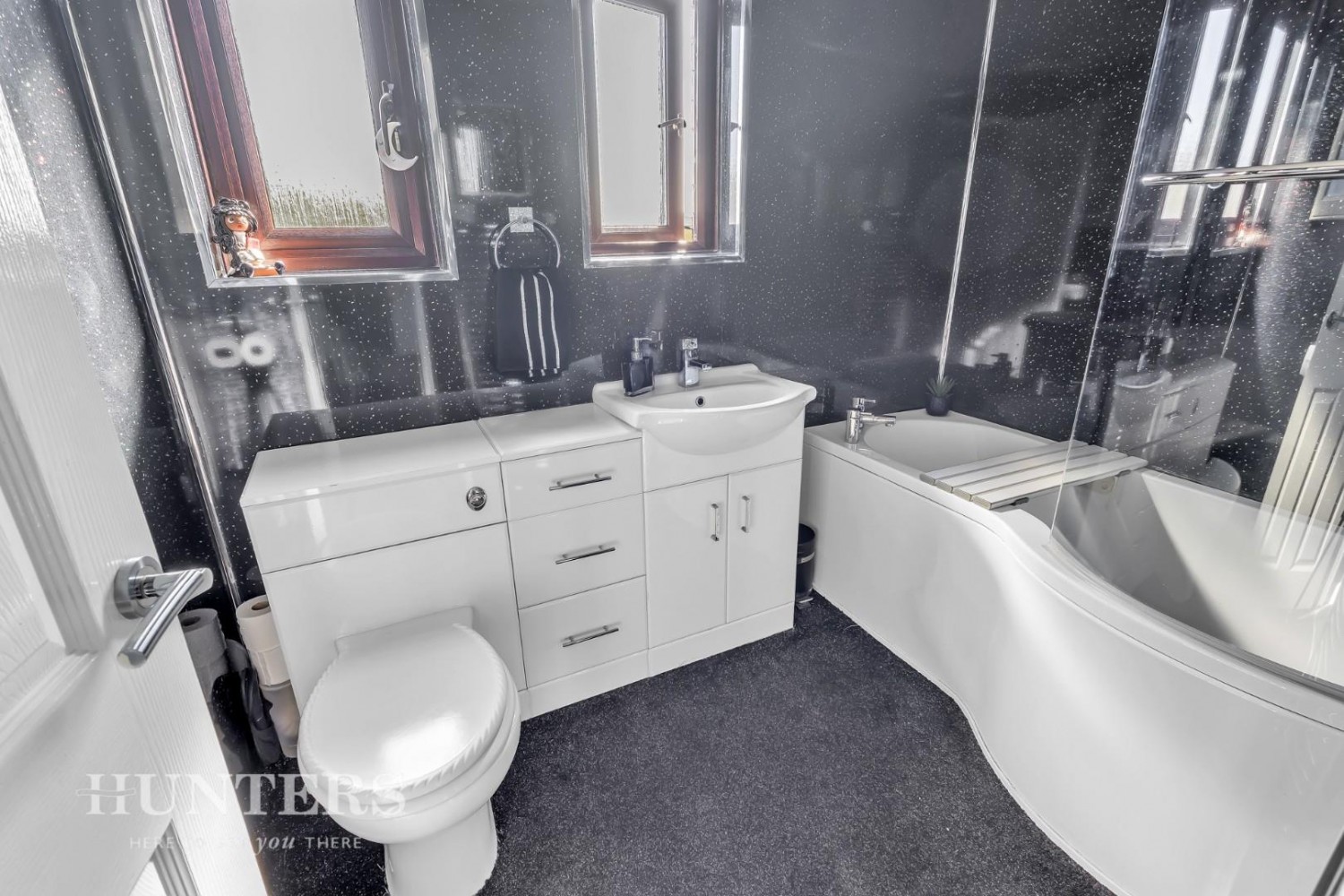 Arncliffe Rise, Oldham