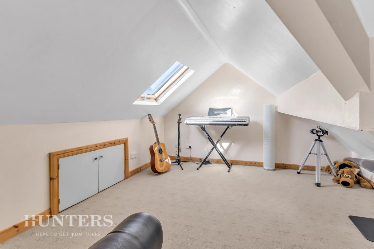 Arncliffe Rise, Oldham