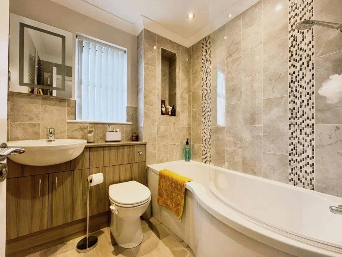 Park Farm, Kingsnorth