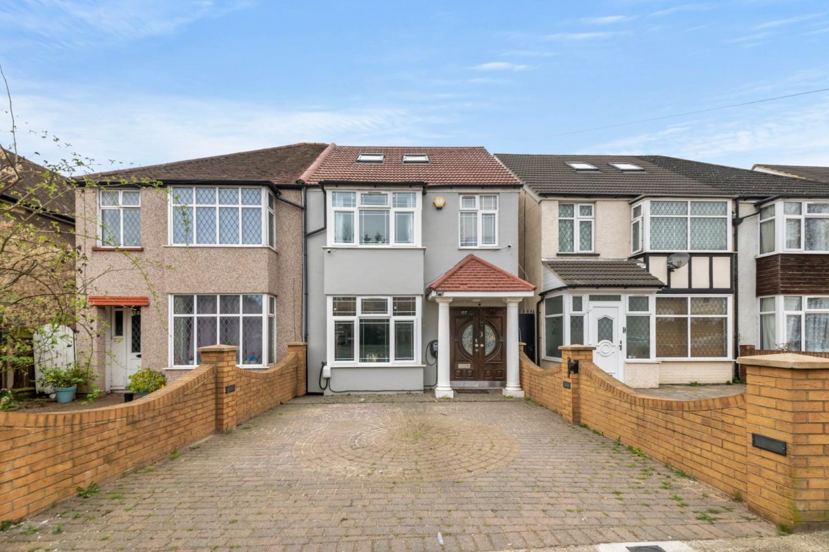 Botwell Lane, Hayes, UB3 2AQ