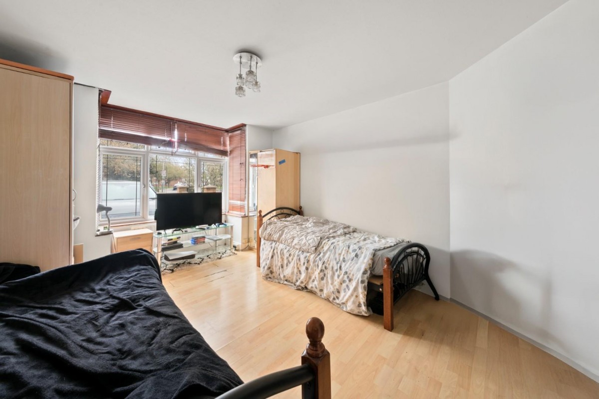 Botwell Lane, Hayes, UB3 2AQ