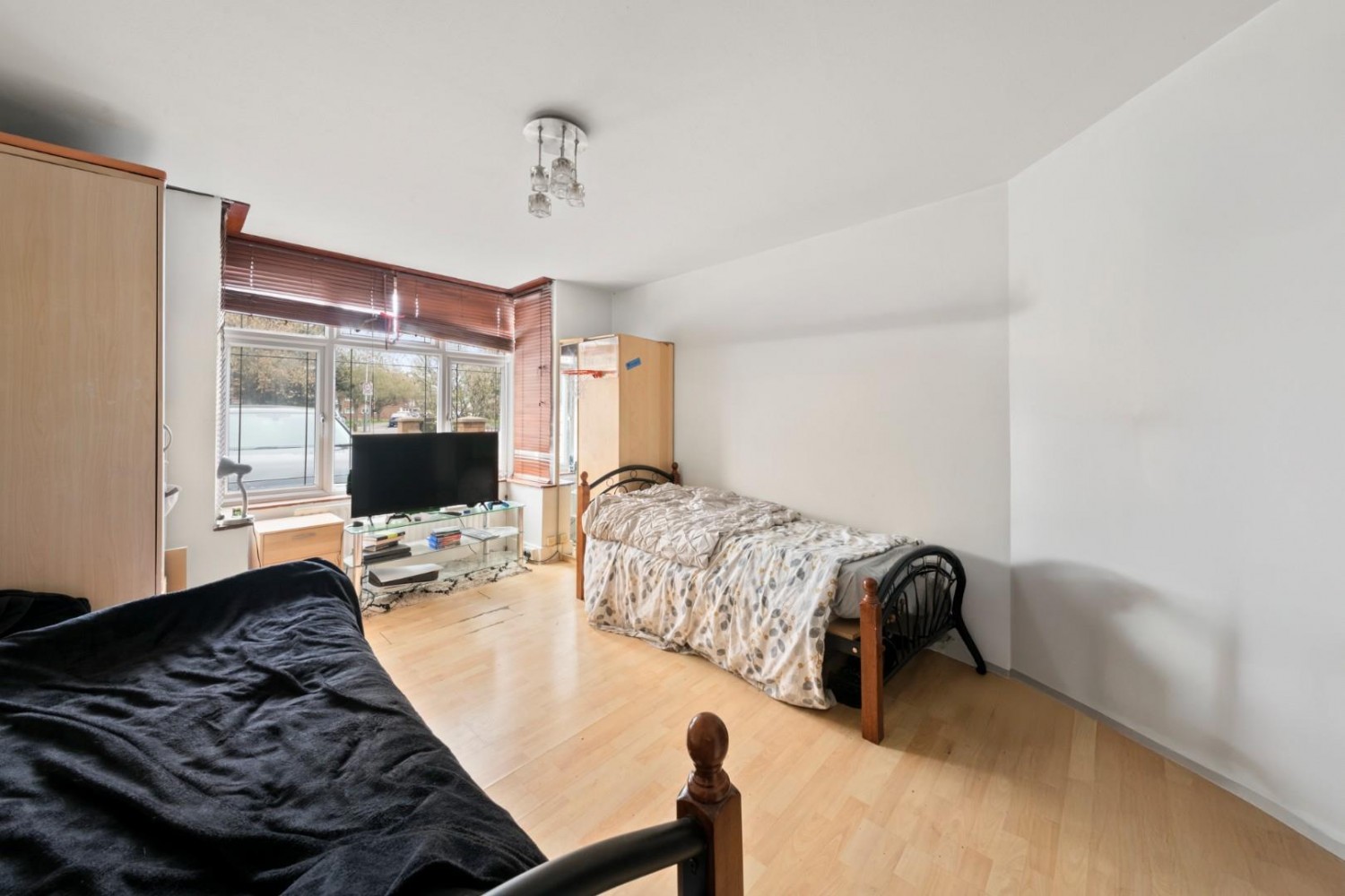 Botwell Lane, Hayes, UB3 2AQ