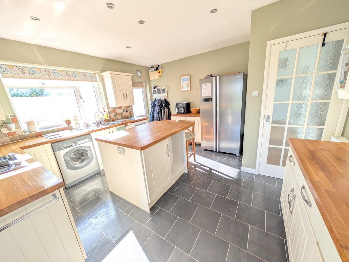Crantock Drive, Almondsbury, Bristol
