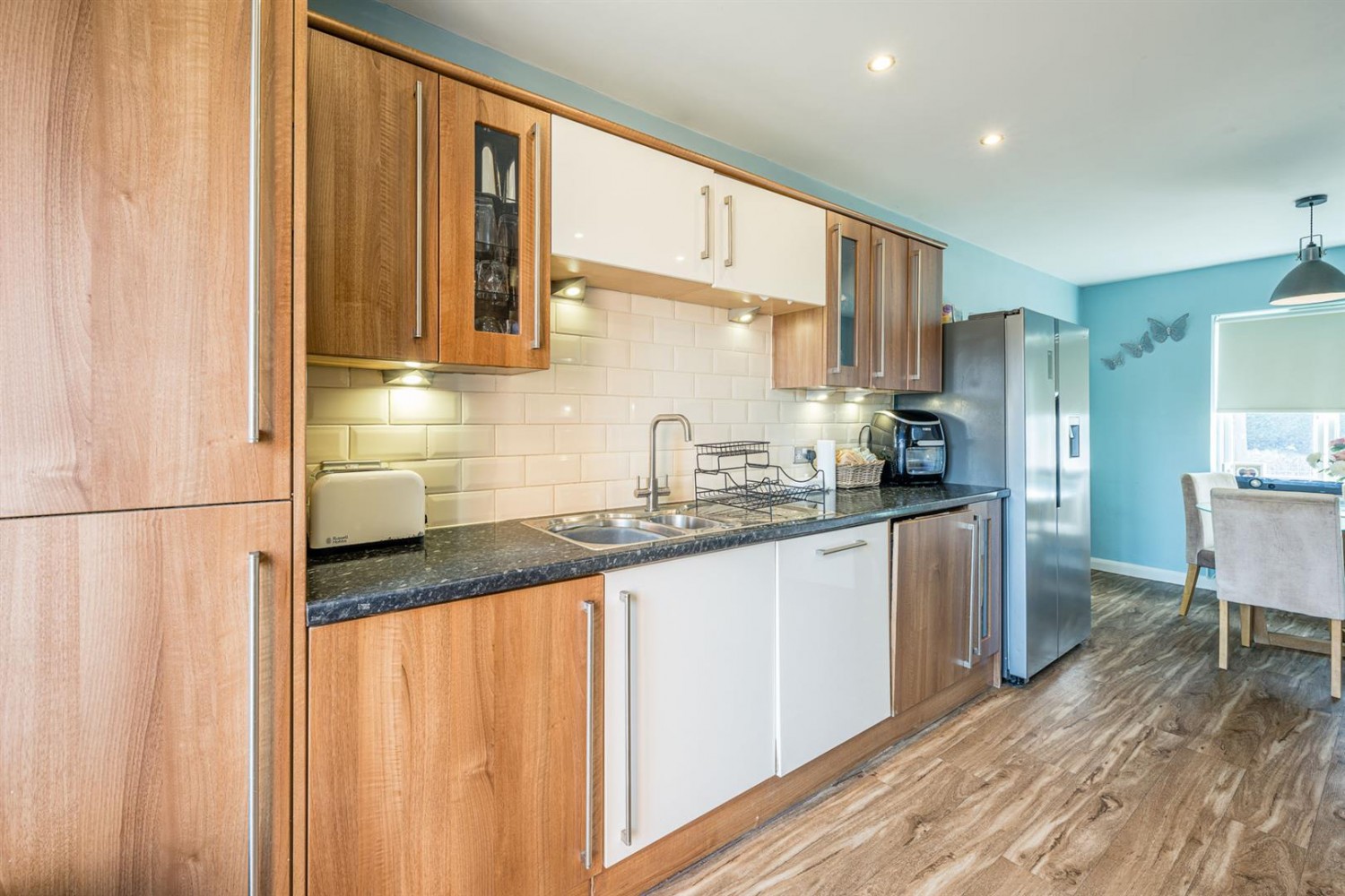 Moss Grove, Kingswinford, DY6 9HR