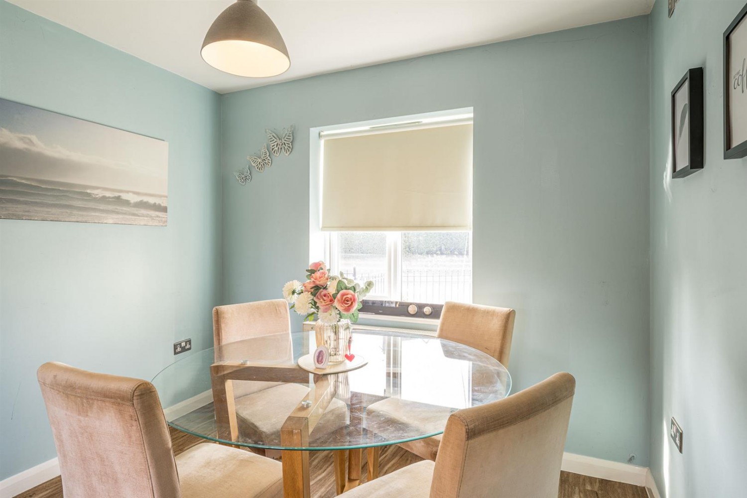 Moss Grove, Kingswinford, DY6 9HR