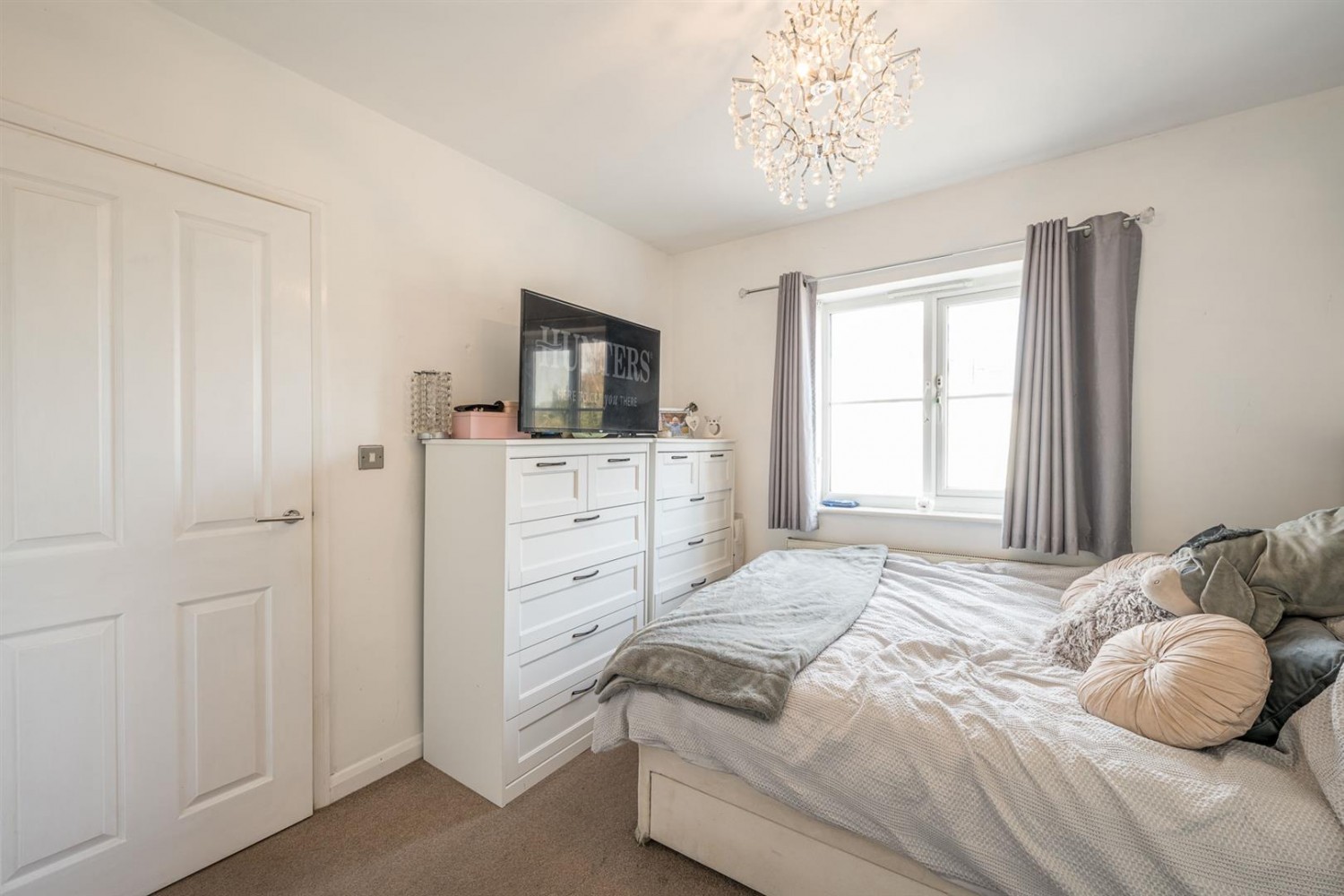 Moss Grove, Kingswinford, DY6 9HR