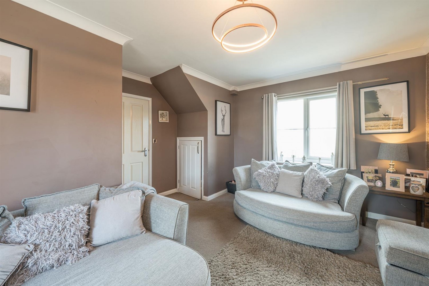 Moss Grove, Kingswinford, DY6 9HR