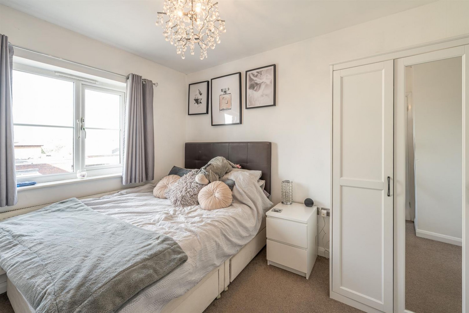 Moss Grove, Kingswinford, DY6 9HR