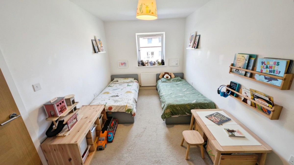 Quarterbridge Road, Fishponds, Bristol