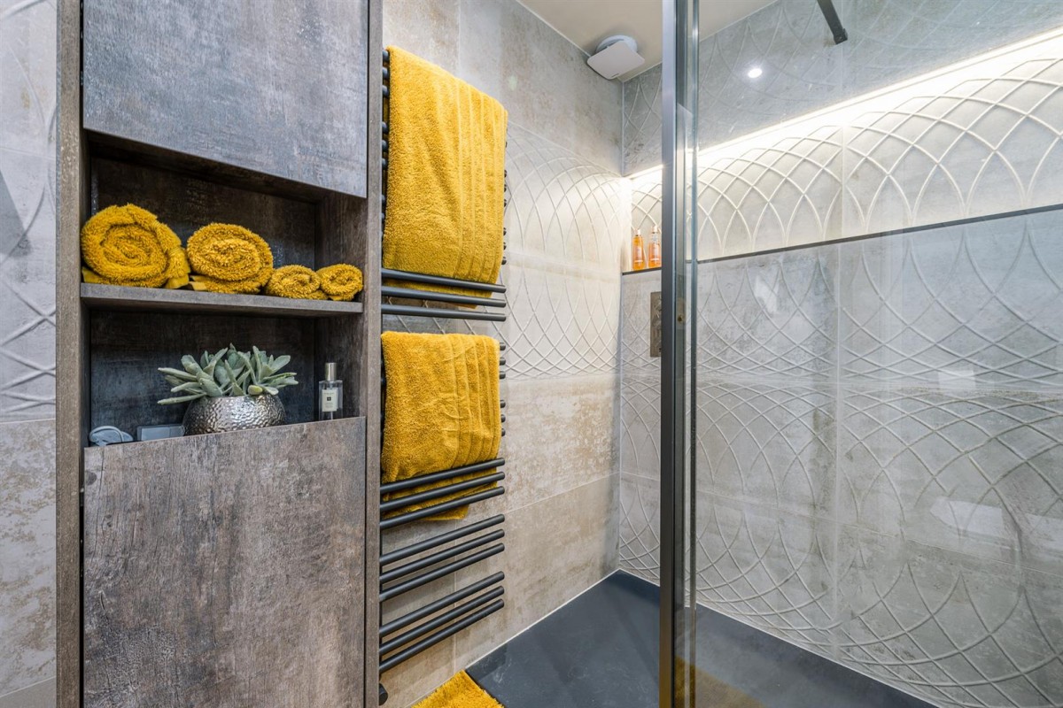 Stableford Bungalows, Stableford, Bridgnorth, WV15 5LS