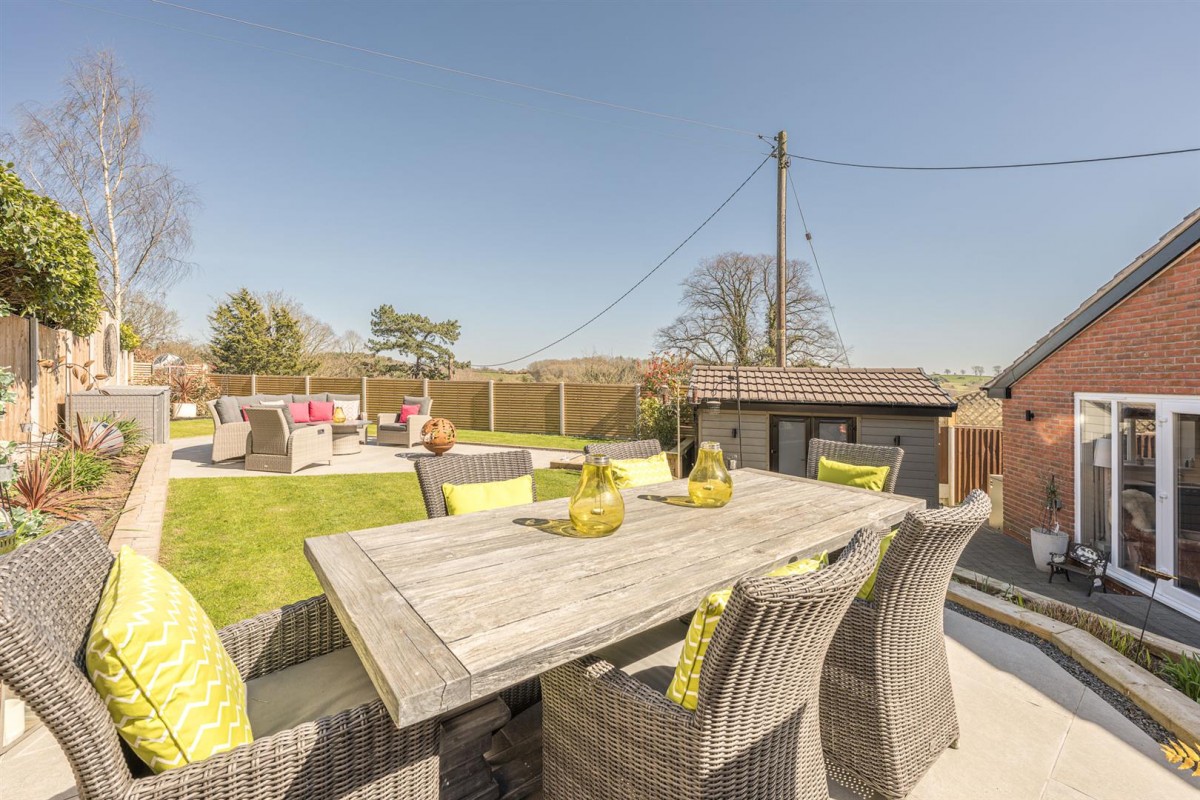 Stableford Bungalows, Stableford, Bridgnorth, WV15 5LS