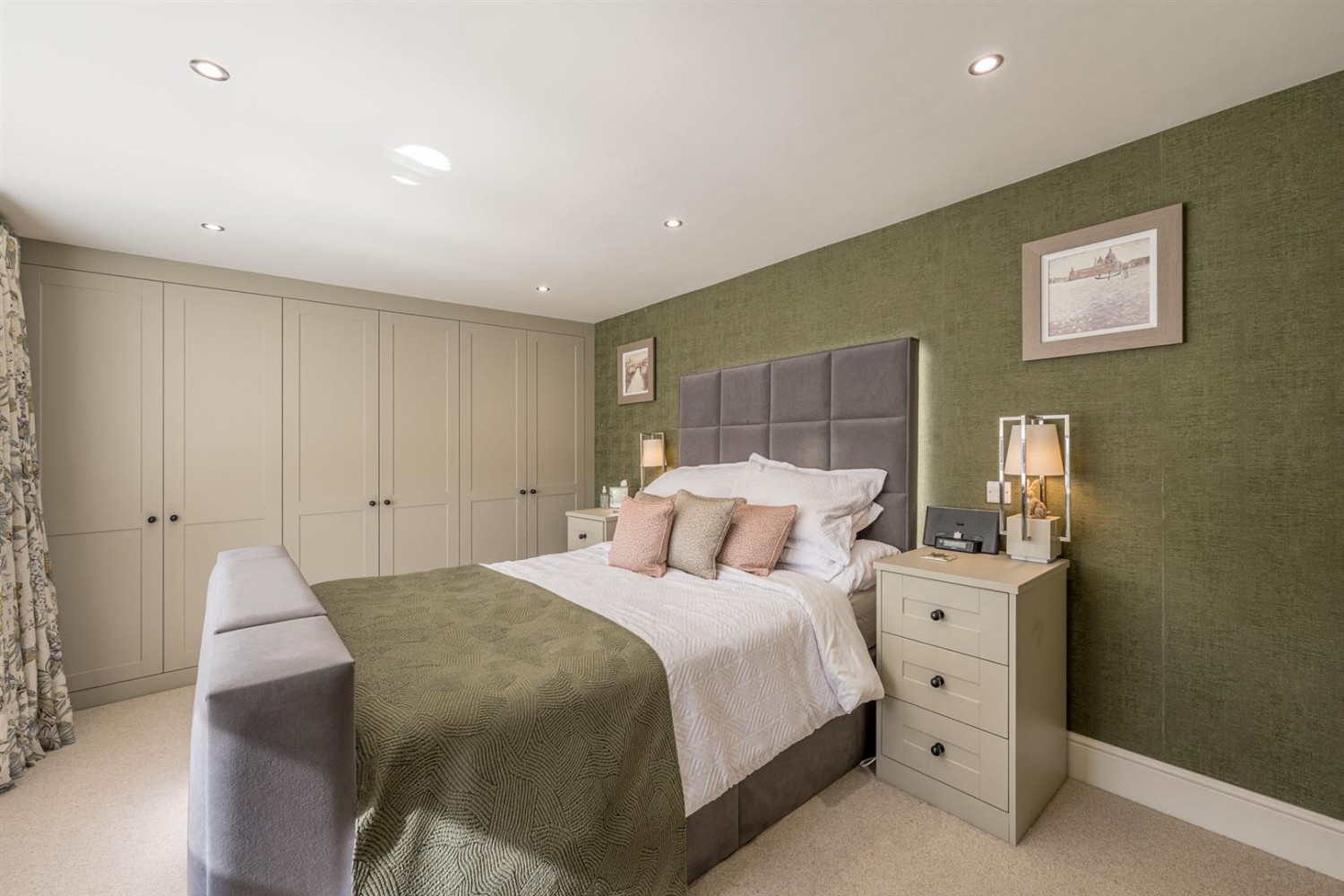 Stableford Bungalows, Stableford, Bridgnorth, WV15 5LS