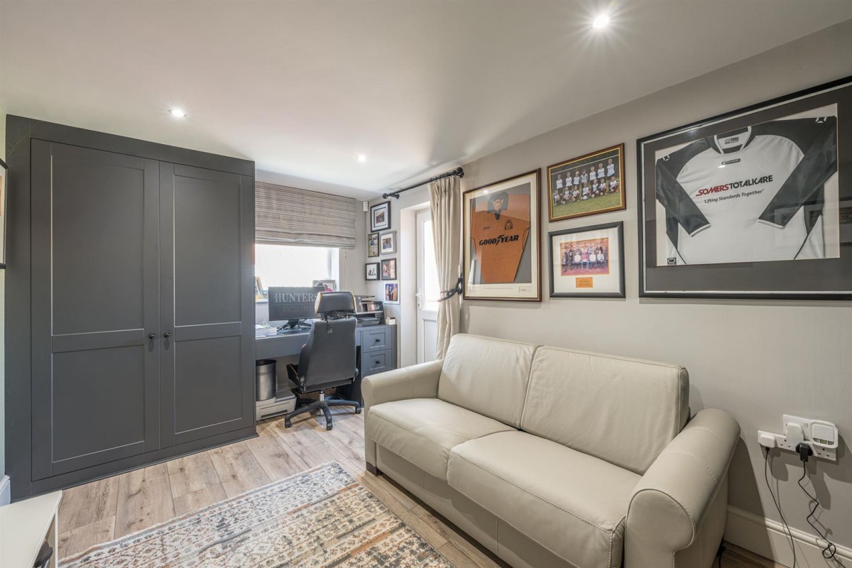 Stableford Bungalows, Stableford, Bridgnorth, WV15 5LS