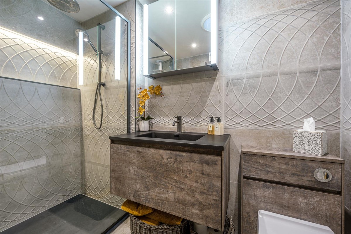 Stableford Bungalows, Stableford, Bridgnorth, WV15 5LS