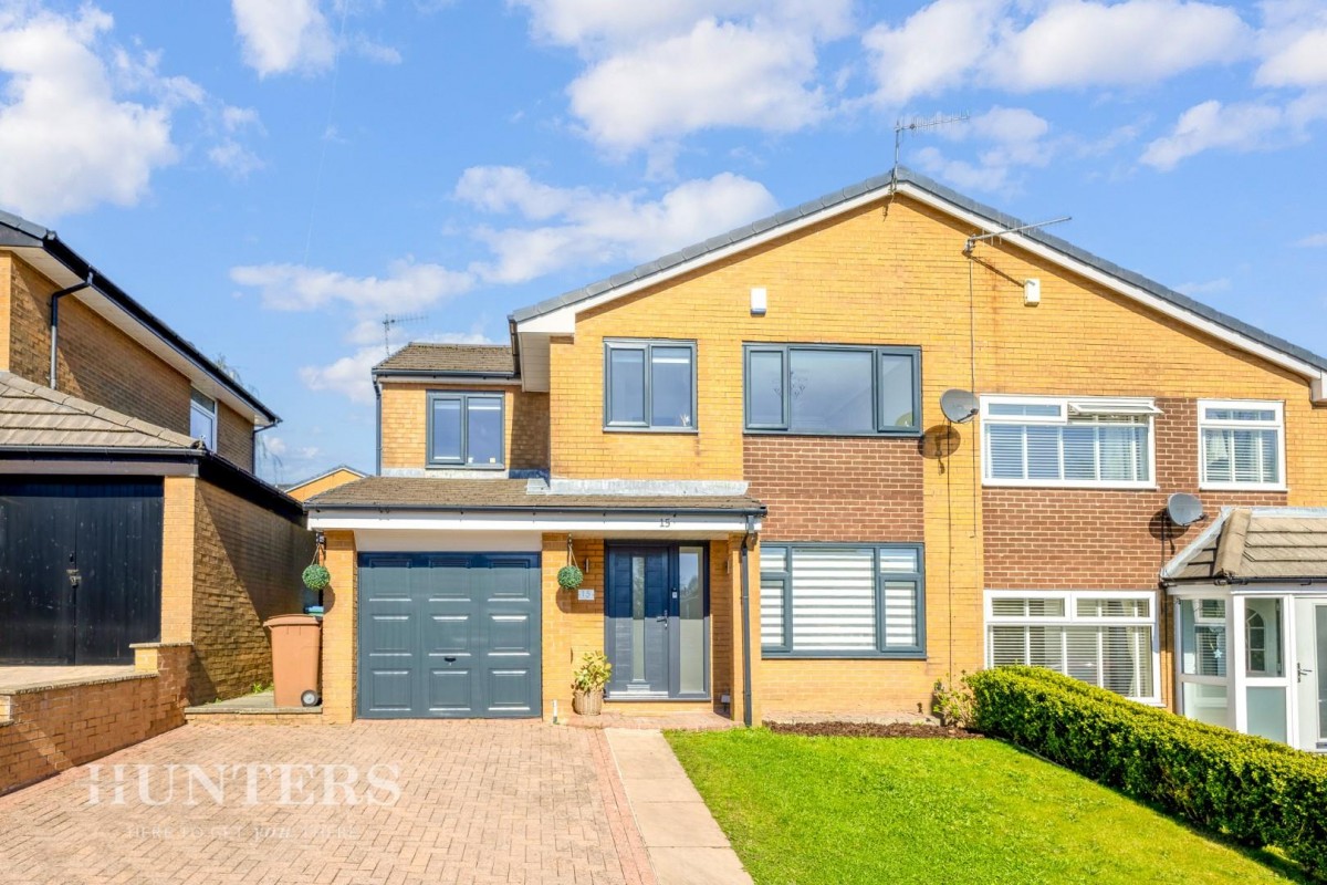 Sycamore Close, Bents Farm Estate, Littleborough, OL15 8RN