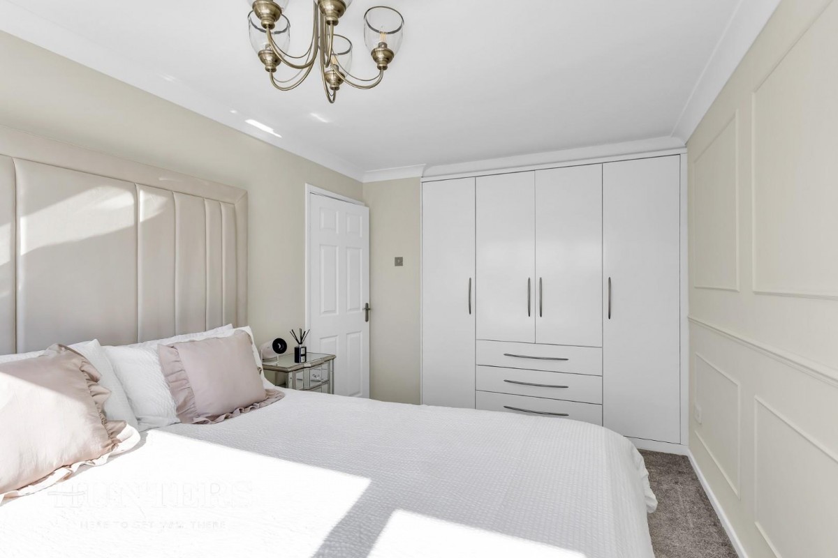 Sycamore Close, Bents Farm Estate, Littleborough, OL15 8RN