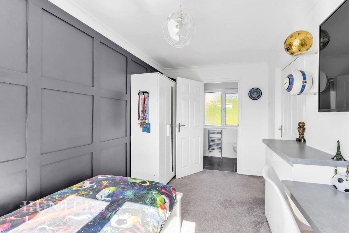 Sycamore Close, Bents Farm Estate, Littleborough, OL15 8RN