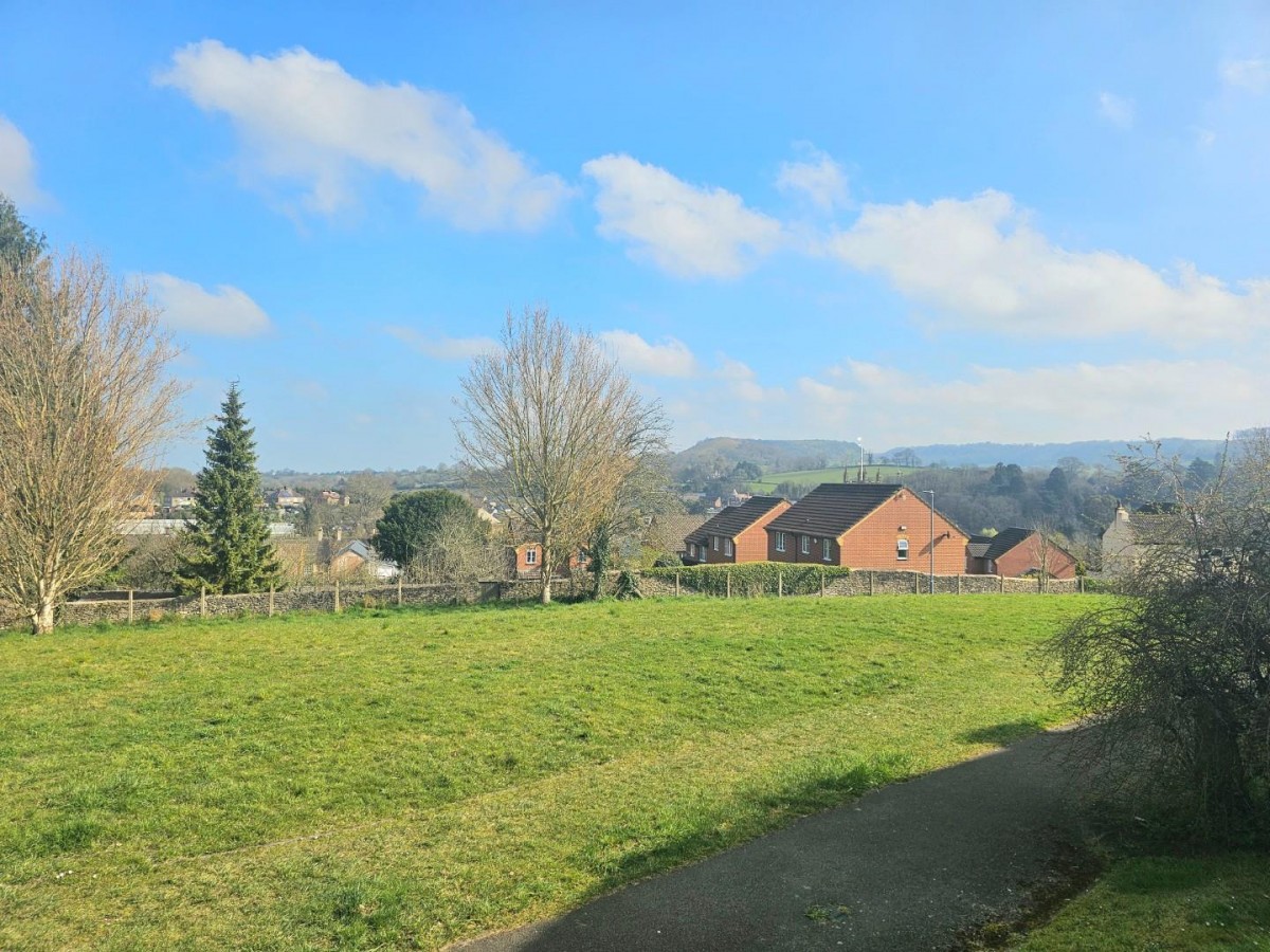 Harrolds Close, Dursley