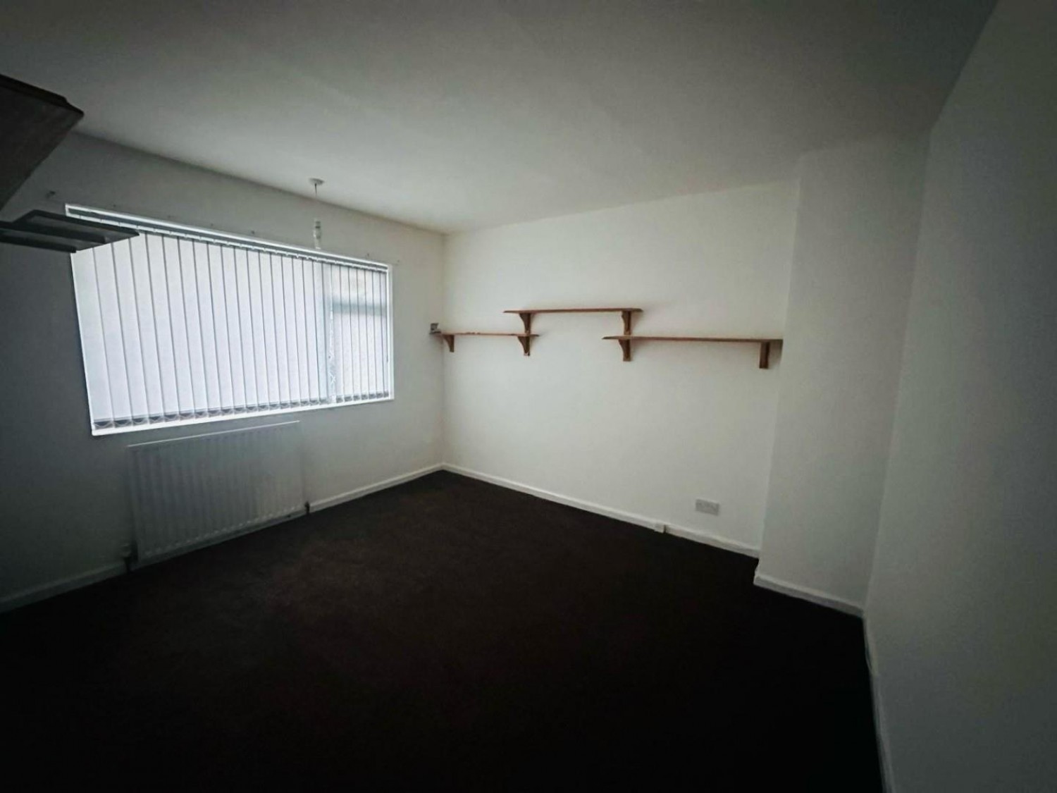 Third Avenue, Liversedge