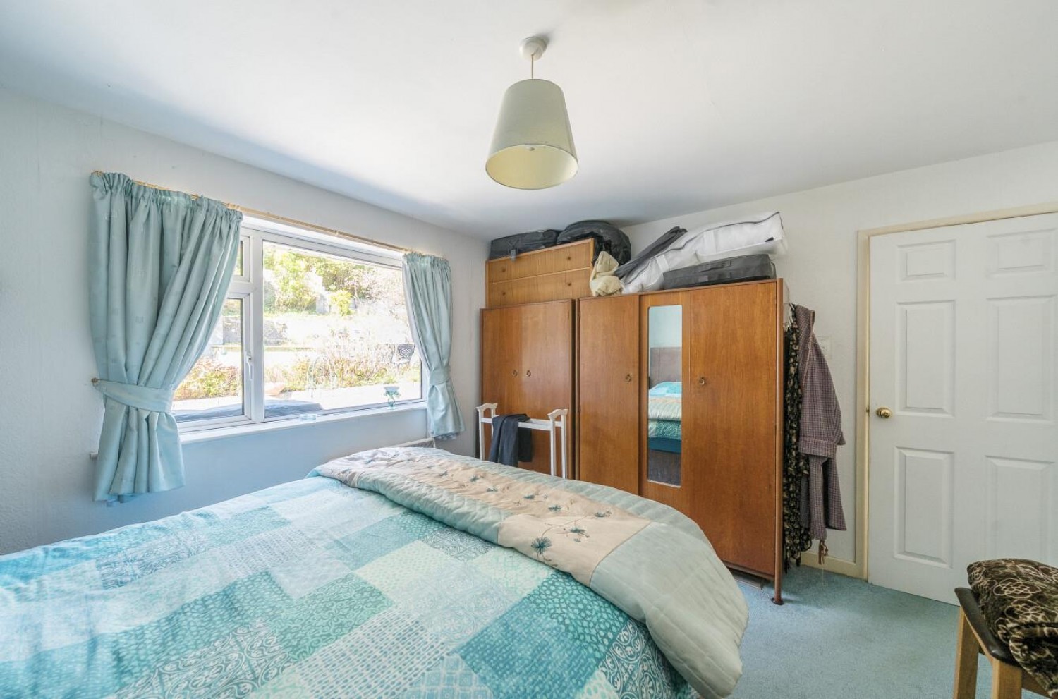 Five Acres, Dursley
