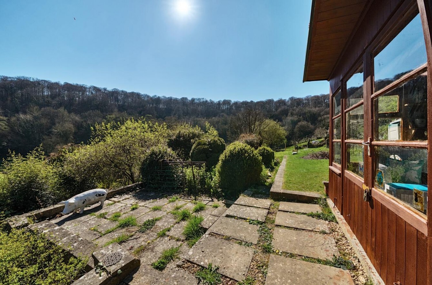 Five Acres, Dursley
