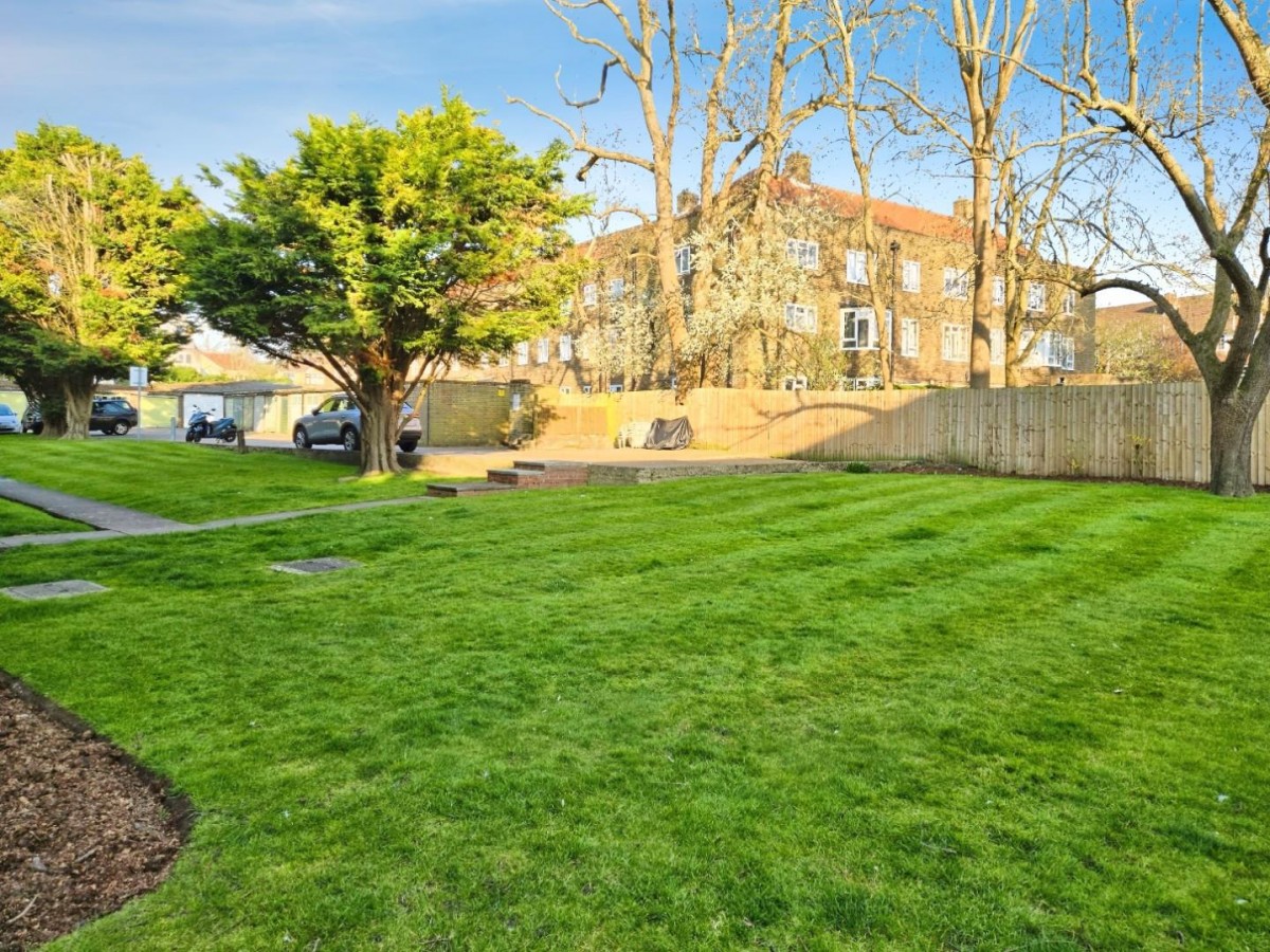 Queensfield Court, London Road, Cheam