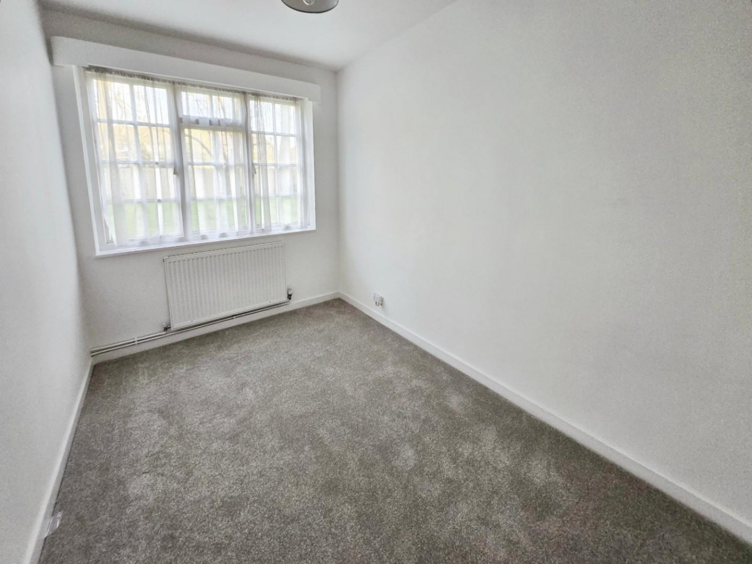 Queensfield Court, London Road, Cheam