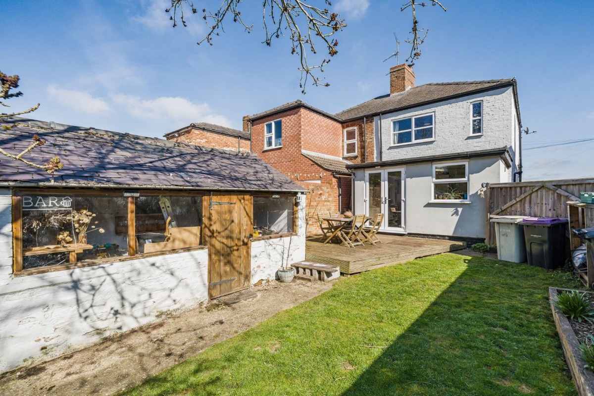 Lincoln Road, Horncastle, Lincs, LN9 5AW