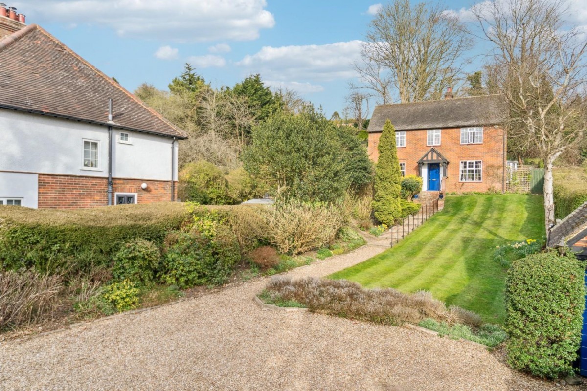 Station Road, Amersham, Buckinghamshire, HP7 0BB