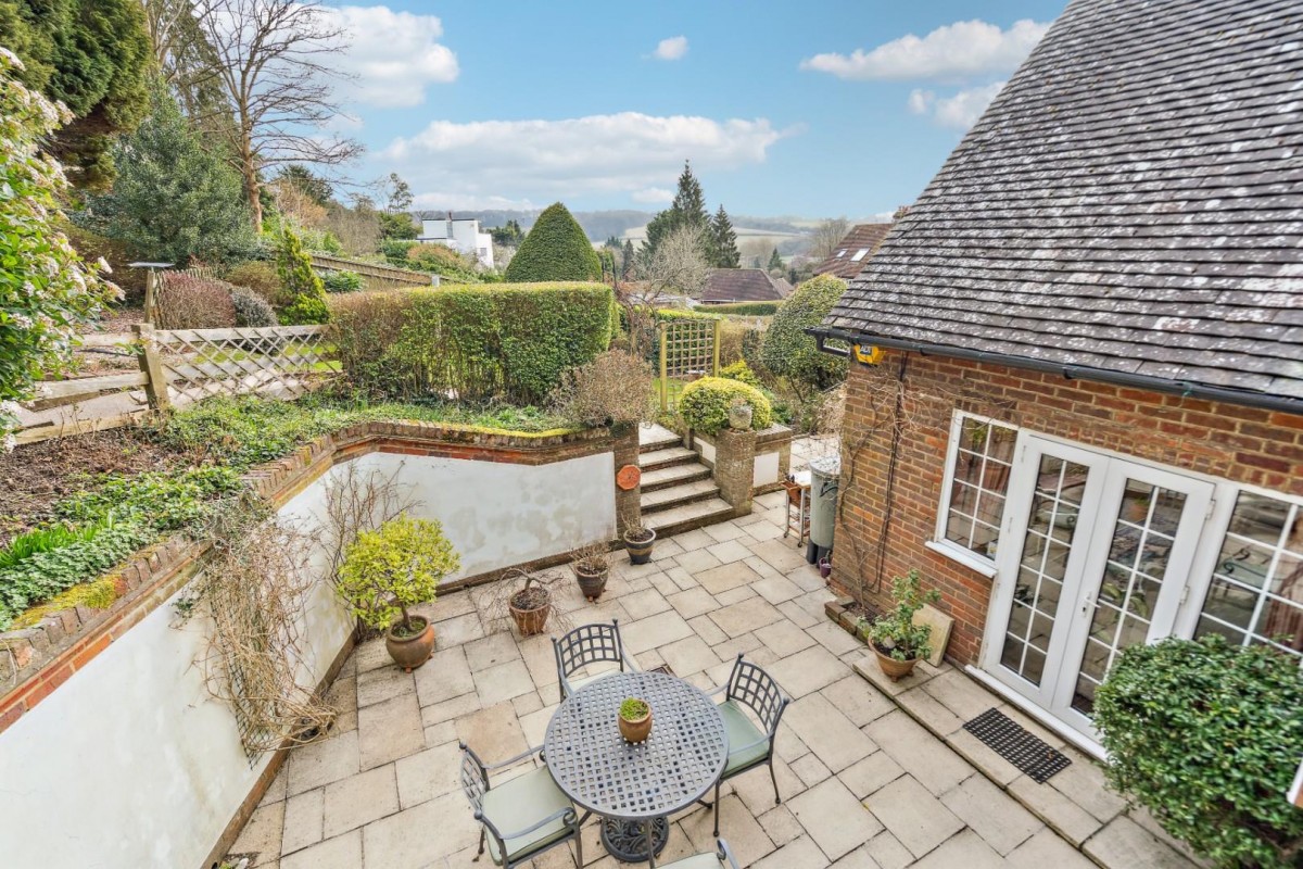 Station Road, Amersham, Buckinghamshire, HP7 0BB